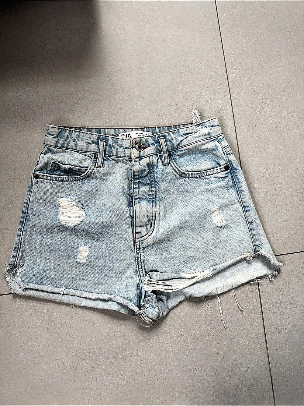 Zara Distressed high waist Denim Jean Shorts